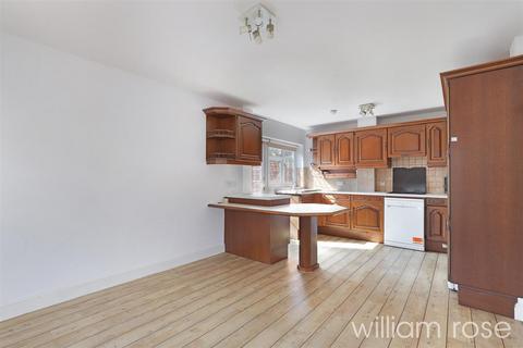 4 bedroom detached house for sale, Nesta Road, Woodford Green IG8