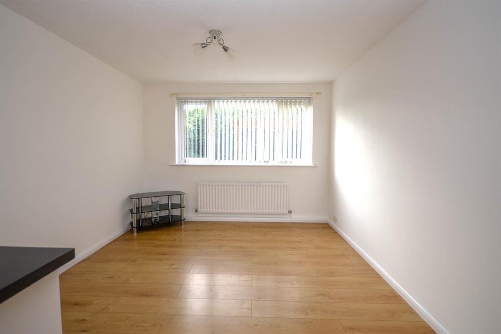 Meadow Rise, Newcastle Upon Tyne 1 bed flat for sale £85,000