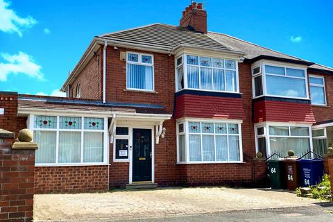 4 bedroom semi-detached house for sale, Teesdale Gardens, Heaton, Newcastle upon Tyne, NE7