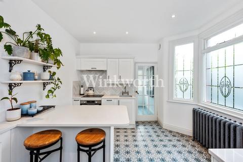 46 Willingdon Road, London, N22 6SD