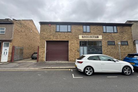 Industrial unit to rent, Walthamstow E17