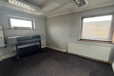 Industrial unit to rent, Walthamstow E17