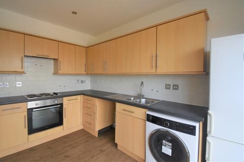 2 bedroom flat to rent, Frances Street London SE18