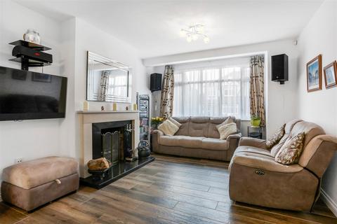 4 bedroom end of terrace house for sale, Broomloan Lane, Sutton SM1