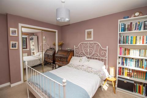 8 Bailleul Grove, Hawick, TD9 9PP