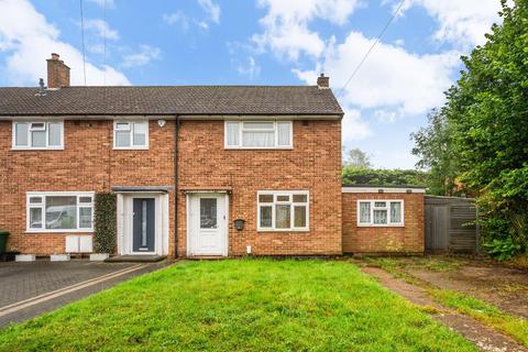 22 Bidhams Crescent, Tadworth, KT20 5HF