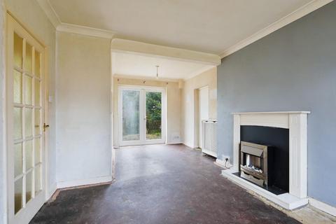 22 Bidhams Crescent, Tadworth, KT20 5HF