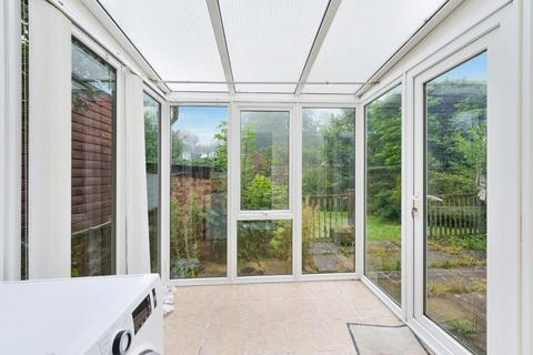 22 Bidhams Crescent, Tadworth, KT20 5HF