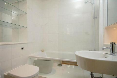 2 bedroom flat to rent, Romney House, 47 Marsham Street, London, SW1P