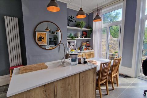 12a Annesley Road, London, SE3 0JX