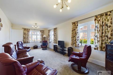 4 bedroom detached house for sale, Primrose Drive, Newton Abbot