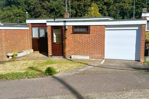 2 bedroom bungalow for sale, Brackwood Close, Rainham,