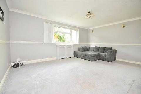 2 bedroom apartment to rent, Spring Rise, Chelmsford, Essex, CM2