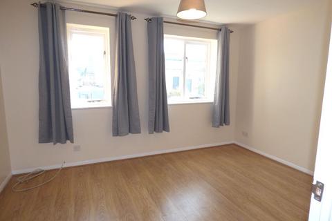 1 bedroom flat to rent, Ruston Road, London