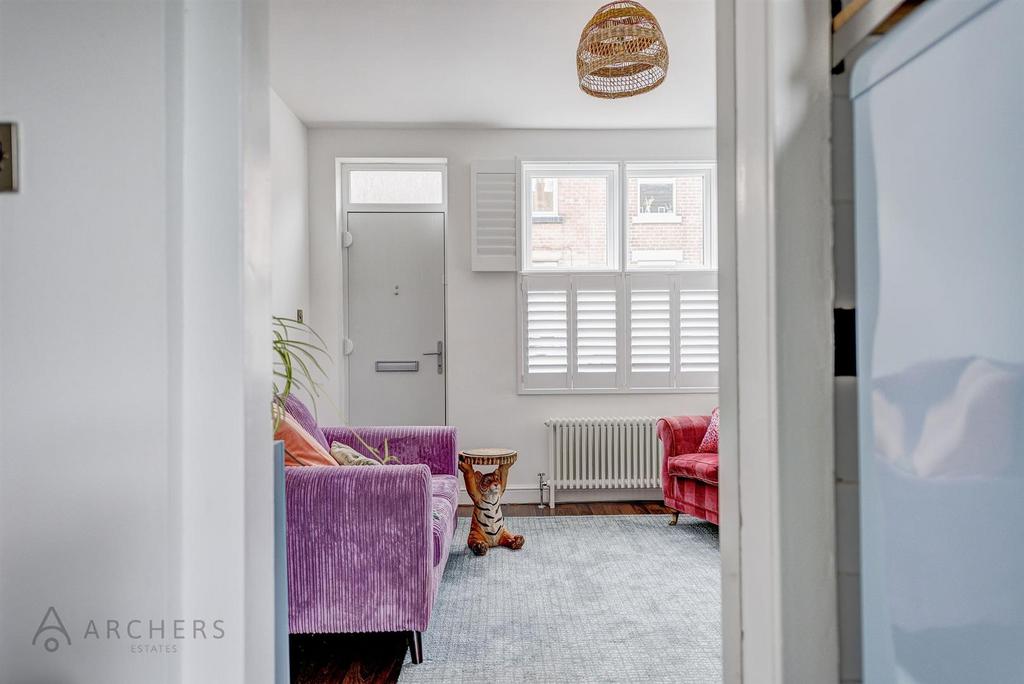 16 Loxley View Road(Interior)-1.jpg