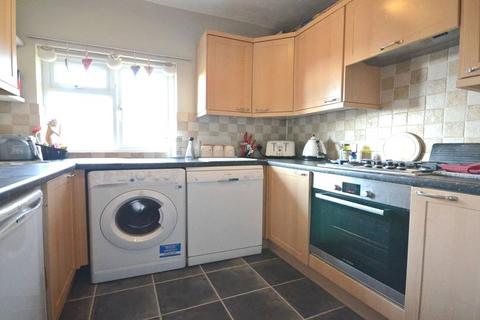 2 bedroom maisonette for sale, The Green, Burnham, Slough