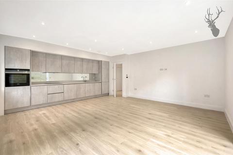 1 bedroom apartment for sale, Crossways, Manor Road, Chigwell