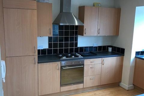 2 bedroom maisonette to rent, Hunters Way, Leeds LS15