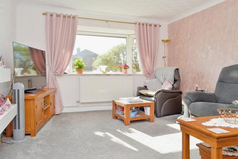 3 bedroom detached bungalow for sale, Thornlea Avenue, Hollinwood, Oldham