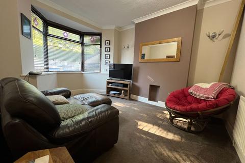 3 bedroom terraced house for sale, Dixon Road, Hillsborough, S6 4GA