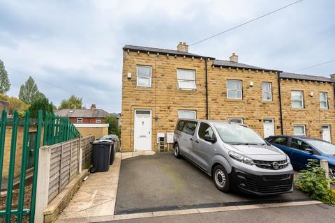 5 bedroom end of terrace house for sale, Osborne Road, Huddersfield, HD1