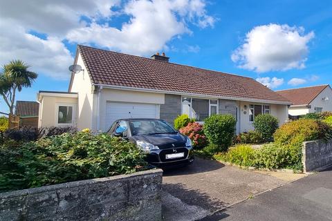 2 bedroom detached bungalow to rent, Cavie Road, Braunton EX33