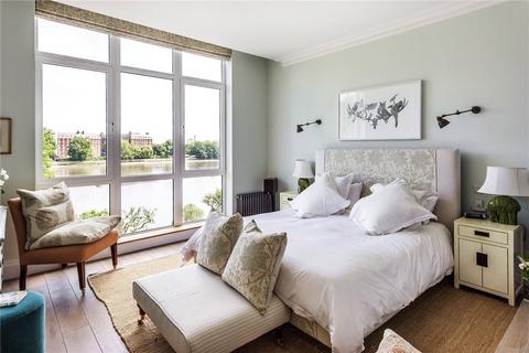 5 bedroom house to rent, Deodar Road, London, SW15