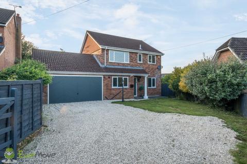 4 bedroom detached house for sale, Sandy Lane, Tadley RG26