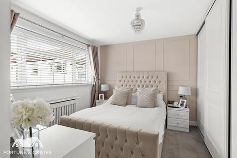 49 Tithelands, Harlow, CM19 5NB