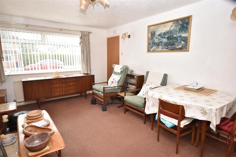 3 bedroom detached bungalow for sale, York Road, Sleaford