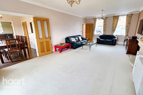 7 bedroom detached house for sale, Orchard Close, Leicester