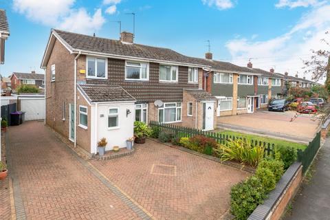 3 bedroom semi-detached house for sale, Goodliff Road, Grantham NG31