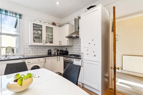 2 bedroom apartment for sale, Gayville Road, SW11