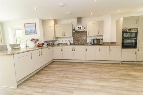 17 Downs Close, Broughton, Stockbridge, SO20 8FA