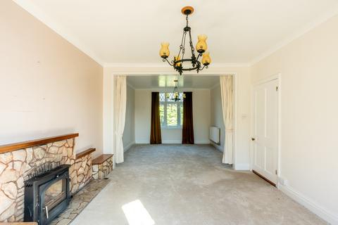 127 Clevedon Road, Tickenham, Clevedon, BS21 6RF