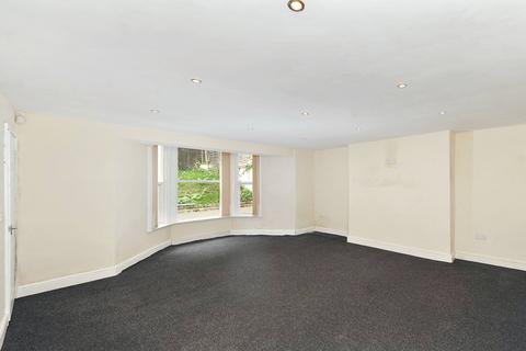 2 bedroom flat to rent, The Oaks, Sunderland SR2