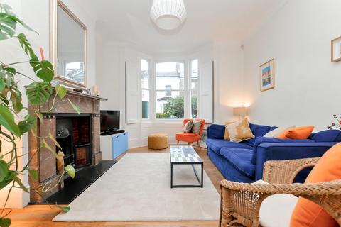 5 bedroom terraced house for sale, Kersley Road, London