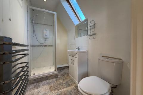 28 Brook View, Grange Park, Northampton, NN4 5DR