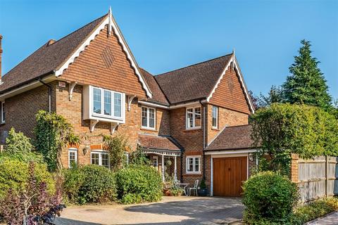 5 bedroom detached house for sale, MAYFIELD, LEATHERHEAD, KT22