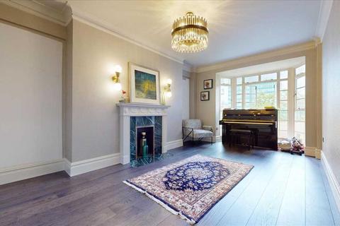 undefined, London NW1