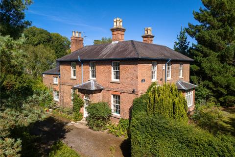 6 bedroom detached house for sale, Vicarage Drive, Burton Joyce, Nottingham, Nottinghamshire, NG14