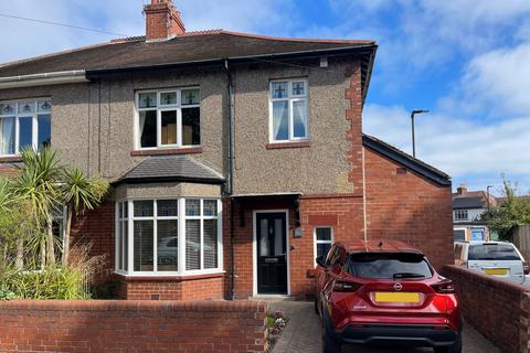 3 bedroom semi-detached house for sale, Queens Road, Whitley Bay, Tyne and Wear, NE26 3AU