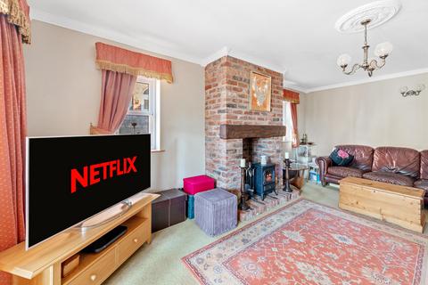 15 Belper Road, Holbrook, Belper, DE56 0SX