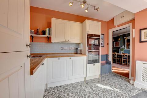 3 bedroom semi-detached house for sale, Mill End, Henley On Thames