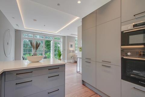 3 bedroom terraced house for sale, Bute Mews, Hampstead Garden Suburb, NW11