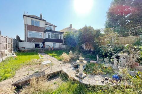 4 bedroom detached house for sale, Ferncroft Road, Bournemouth, Dorset