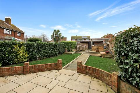 5 bedroom semi-detached house for sale, Marshlands, Romney Marsh TN29