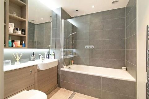 1 bedroom flat to rent, 1-2 Westfield Avenue E20