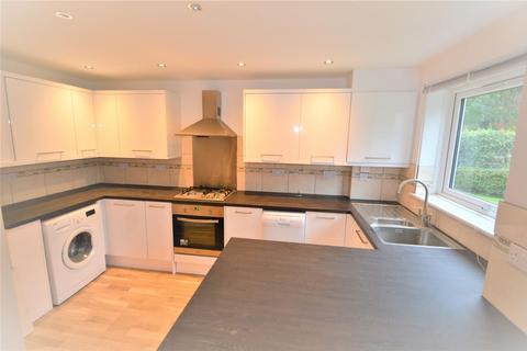 2 bedroom ground floor flat for sale, Derby Road, London, E18