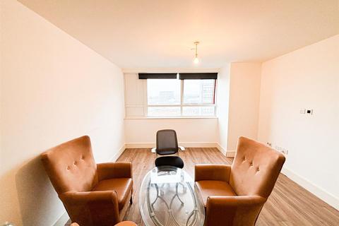 2 bedroom flat for sale, Lower Stone Street, Maidstone, ME15